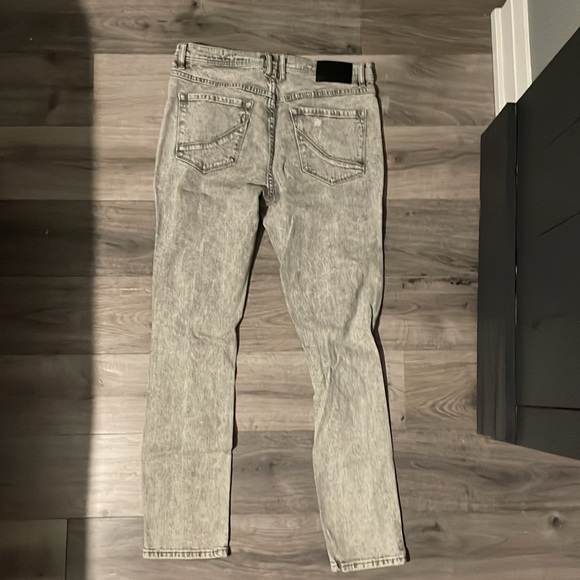 Silver ripped empire jeans size 33 US. Hardly worn, great condition - Picture 2 of 3
